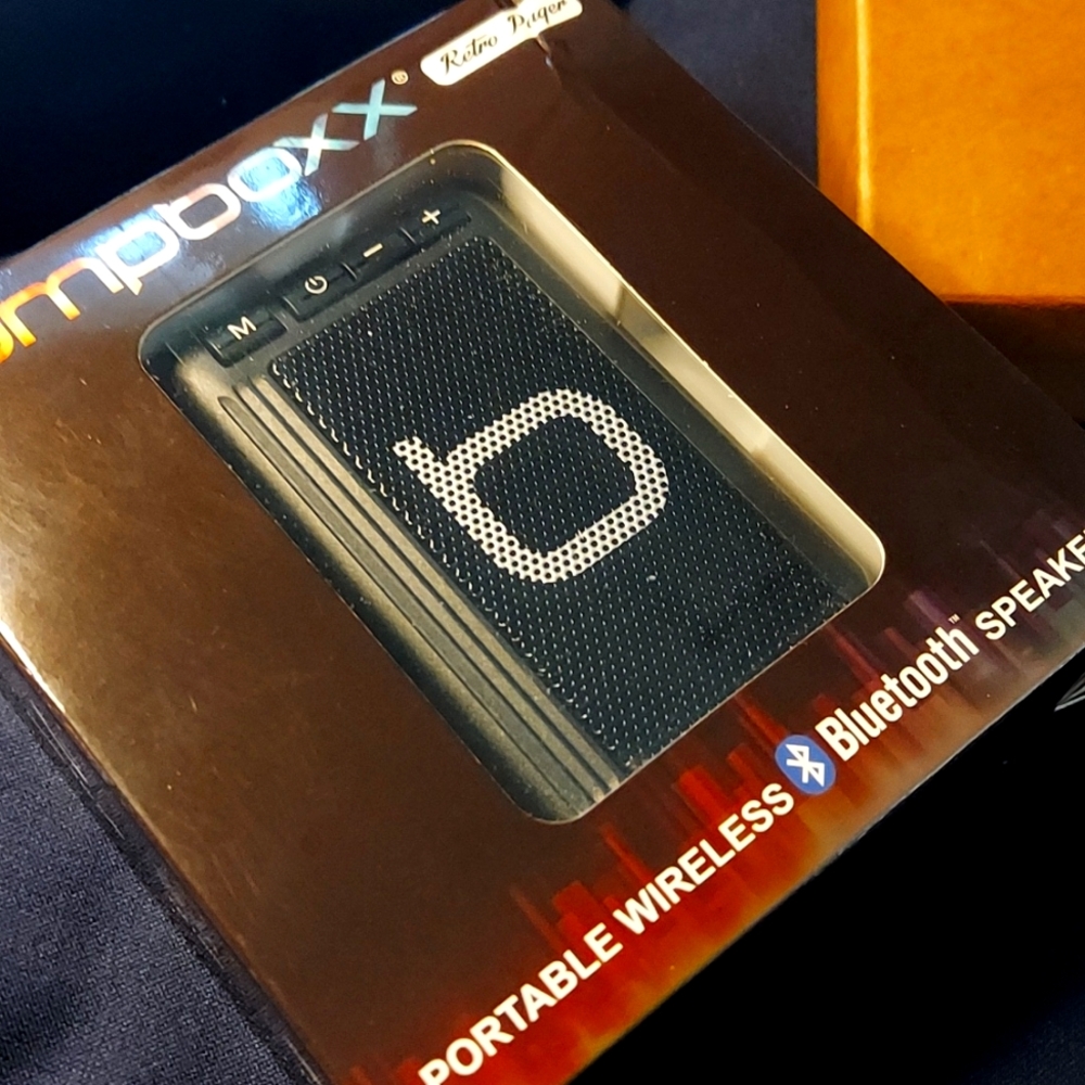 Bumpboxx Retro Pager Speaker
